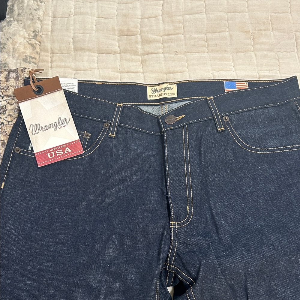 Wrangler Men's Straight Jeans - Deep Indigo